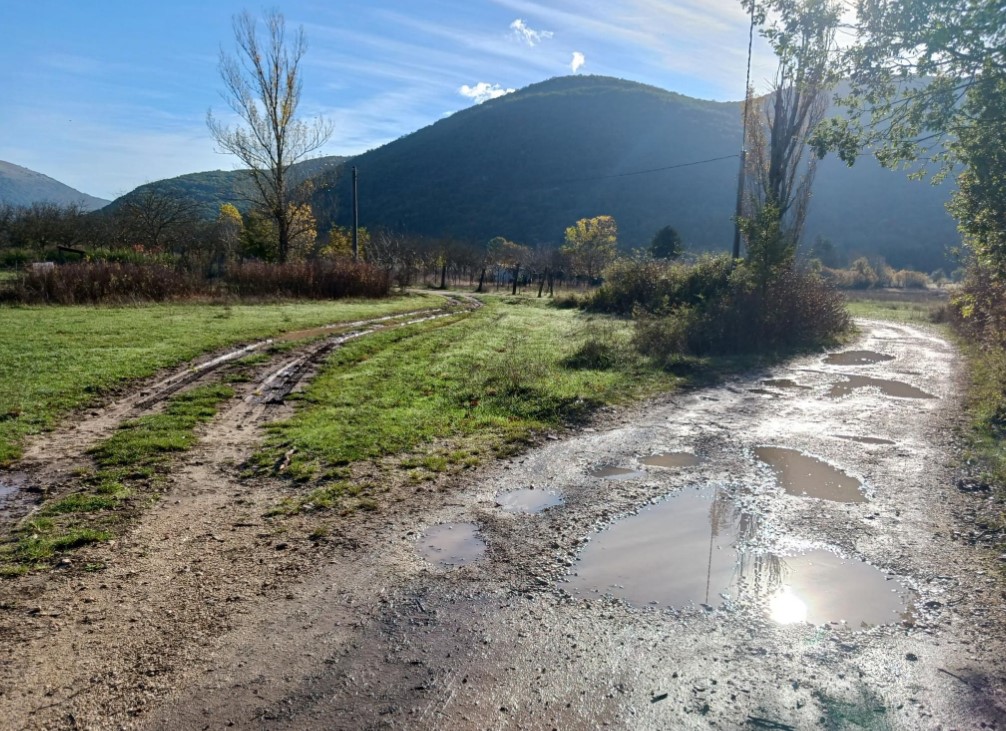 Luco dei Marsi, Collelongo, Villavallelonga, Trasacco Luco dei Marsi, Collelongo, Villavallelonga, Trasacco